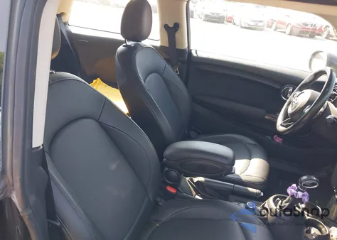 2019 Mini Hardtop Cooper/Oxford Edition z USA, uszkodzony, nr VIN WMWXP5C55K2H29892